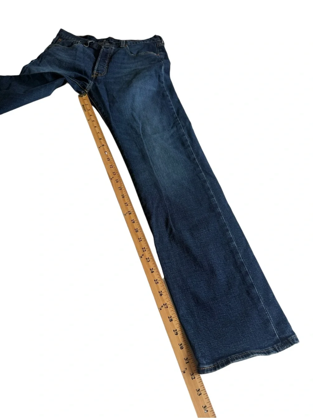 Levi's 501 Original Fit Jeans Men's 32x34 Uncanny Medium Blue Indigo Wash